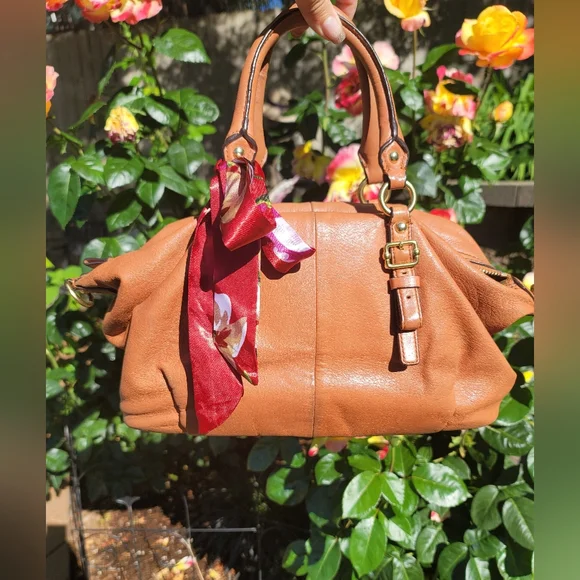 Coach Madison Juliette Leather Shoulder Bag - Picture 3 of 15